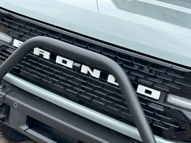 Used 2021 Ford Bronco First Edition AWD/4WD image 24