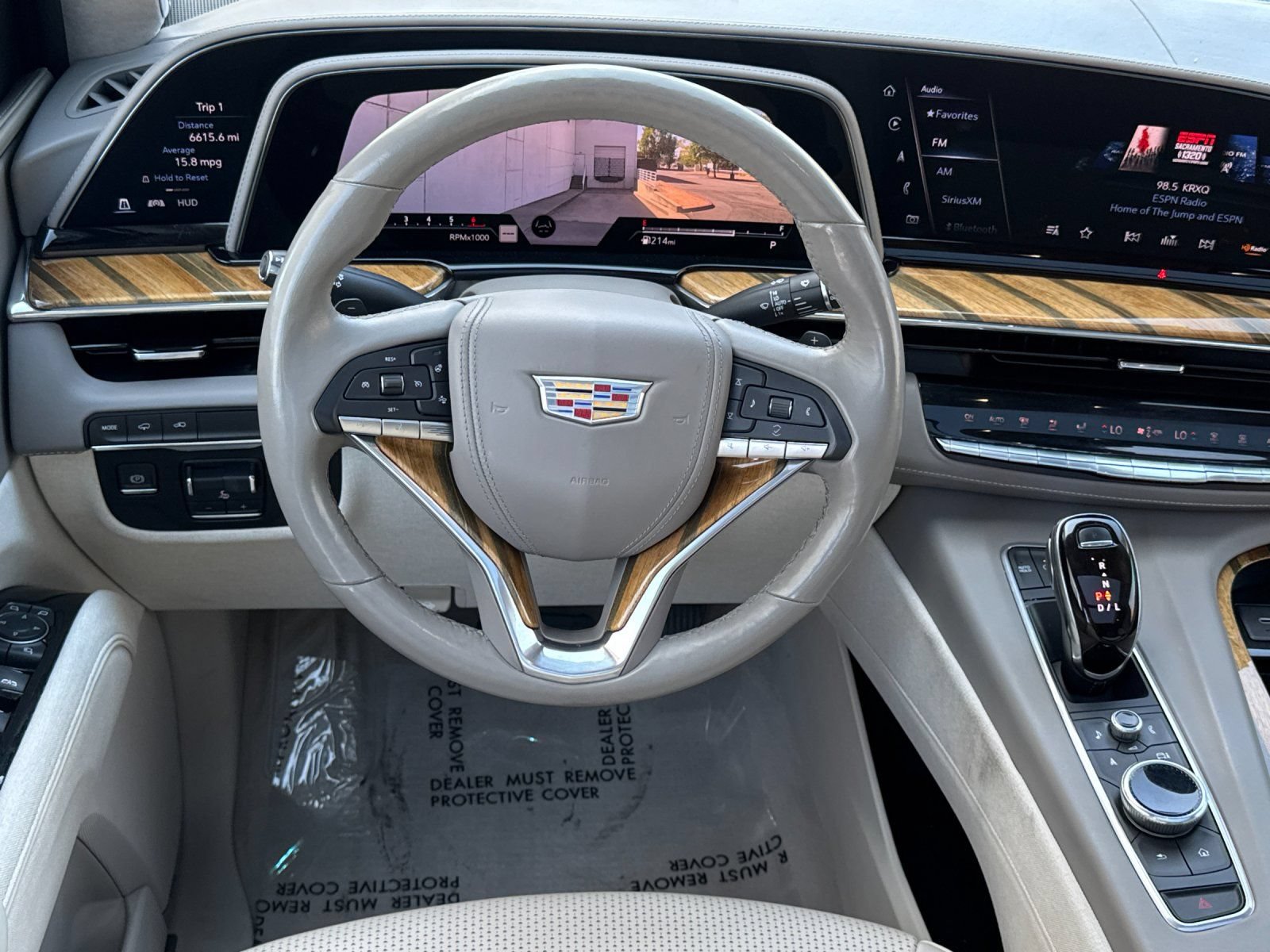 Used 2021 Cadillac Escalade Sport Platinum RWD image 14