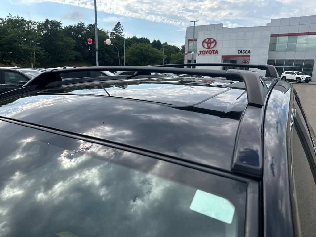 Used 2022 Toyota RAV4 XLE w/ Convenience Package AWD/4WD image 45
