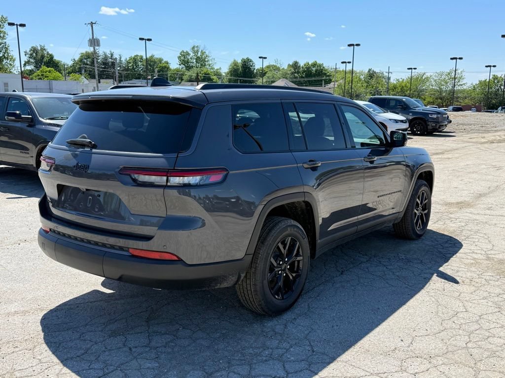 New 2026 Jeep Grand Cherokee L 4WD image 6