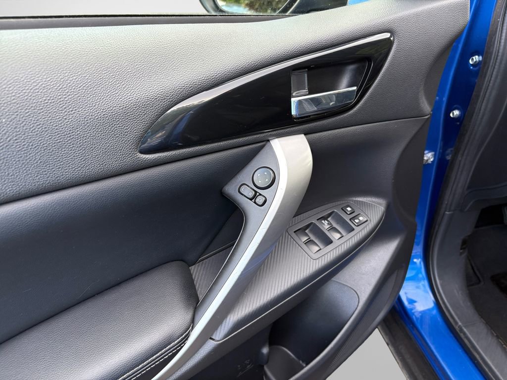 Used 2024 Mitsubishi Eclipse Cross AWD image 14
