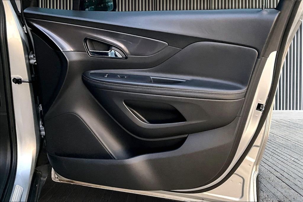 Used 2019 Buick Encore Preferred FWD image 24