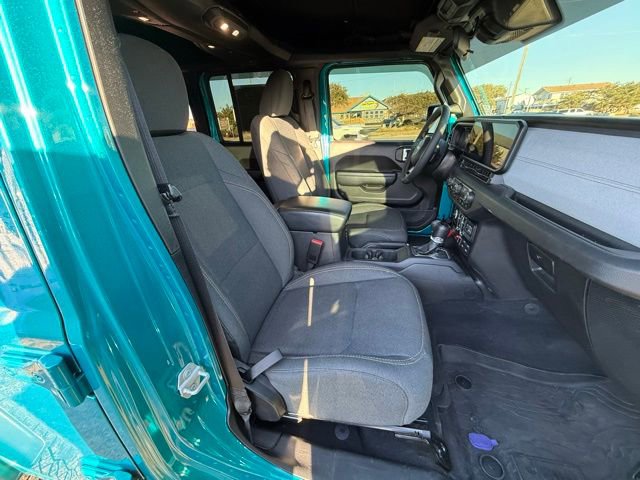 Used 2024 Jeep Wrangler Willys image 10