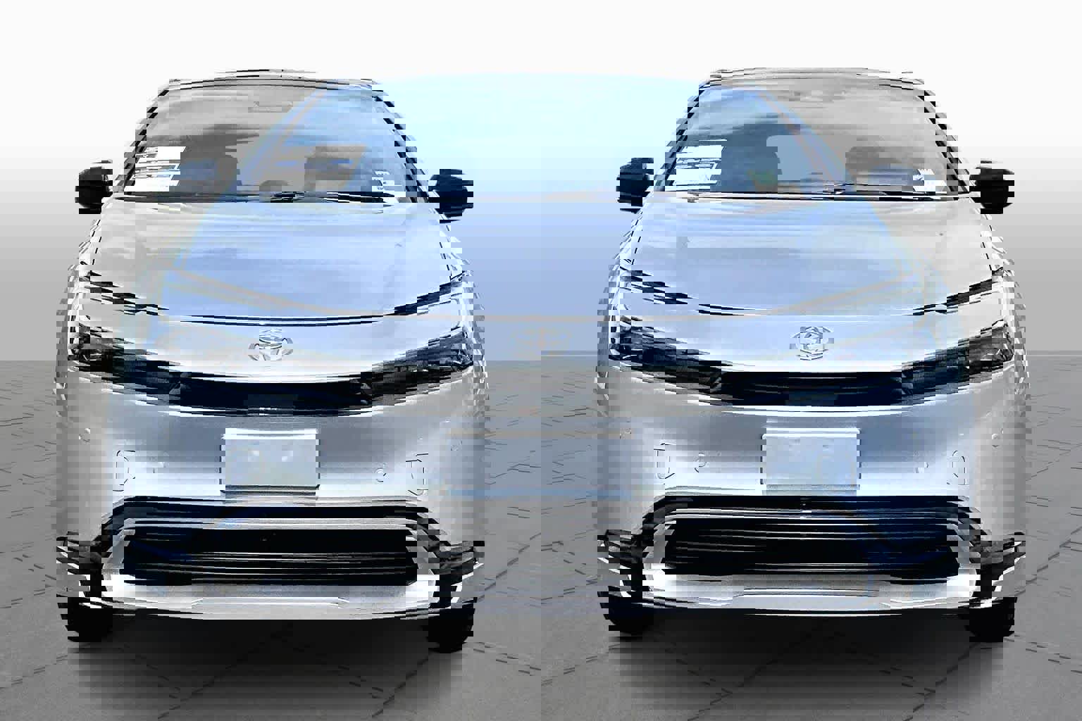 Used 2026 Toyota Prius XSE image 3