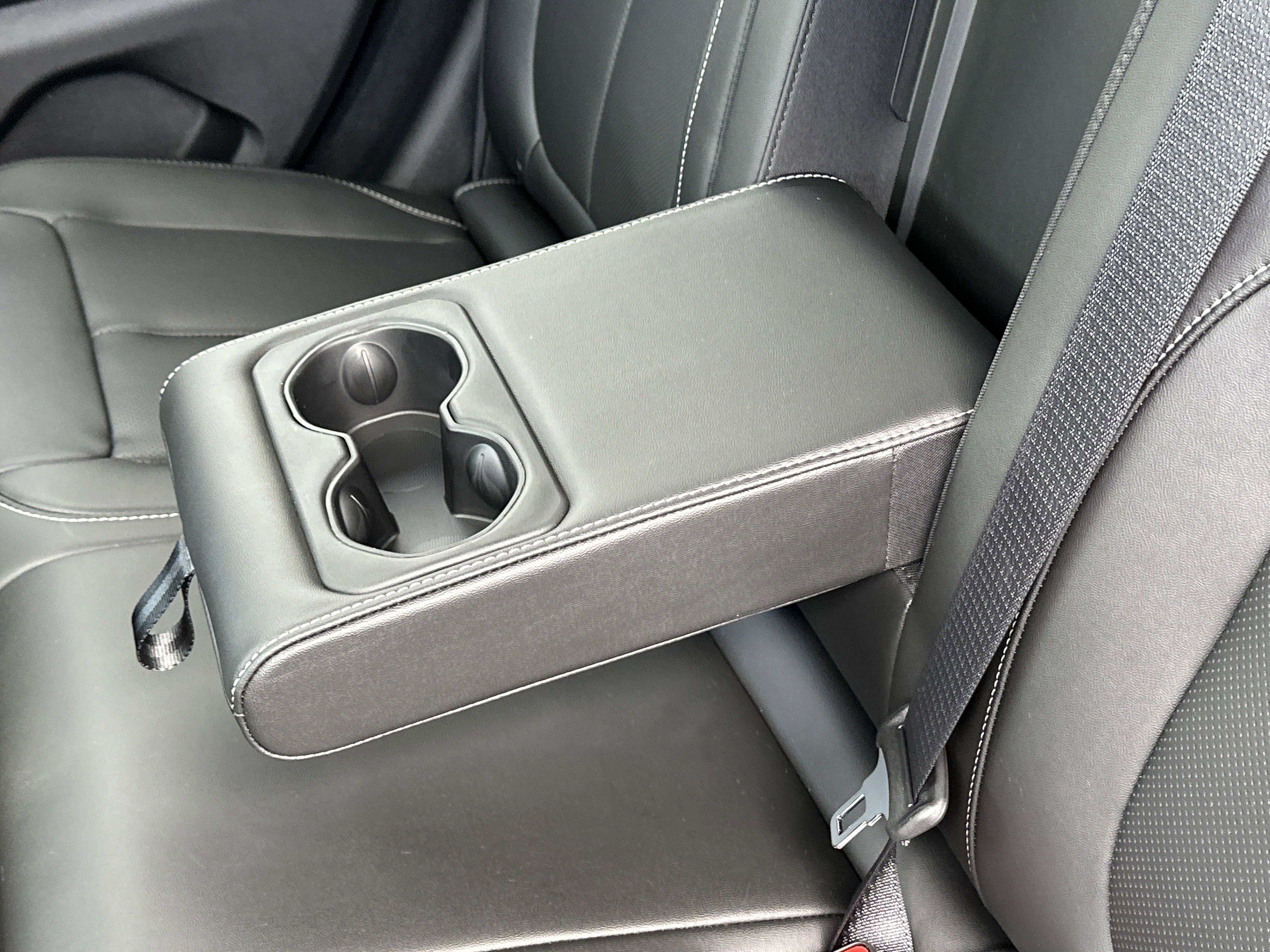 New 2025 Jeep Grand Cherokee Limited w/ Luxury Tech Group II image 14