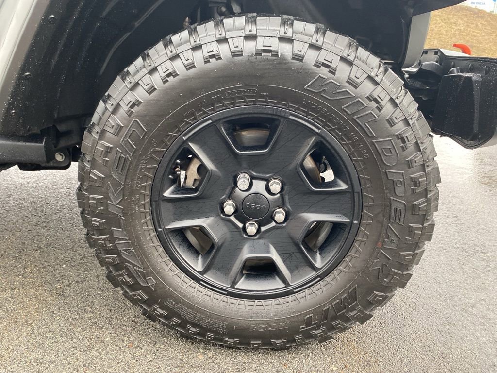 Certified 2021 Jeep Gladiator Mojave w/ Trailer Tow Package image 9