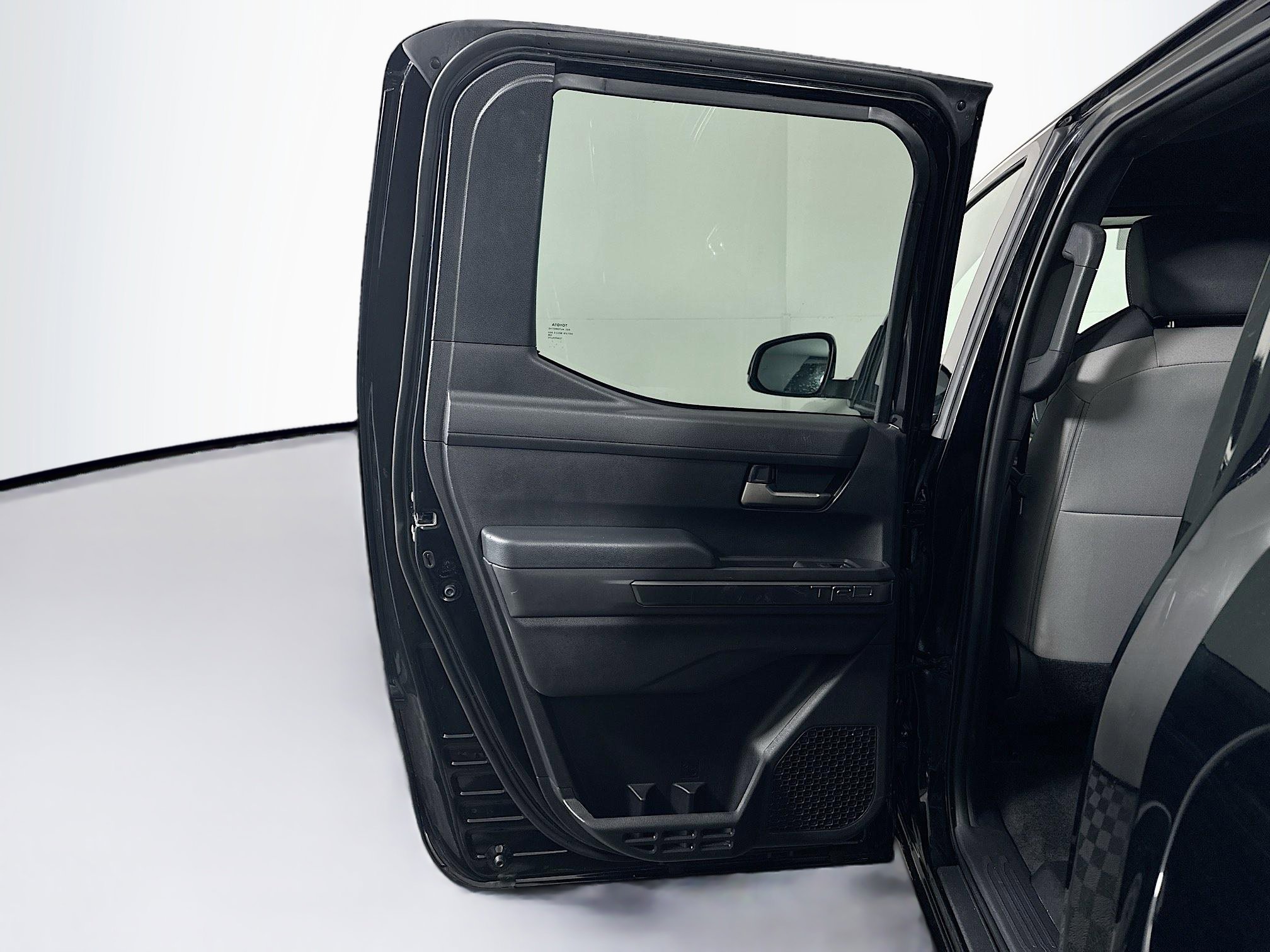 Used 2025 Toyota Tacoma TRD Sport image 25