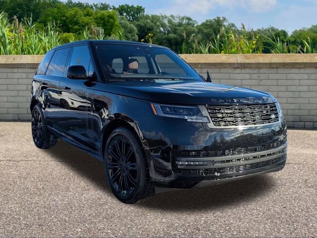 New 2026 Land Rover Range Rover SE image 3