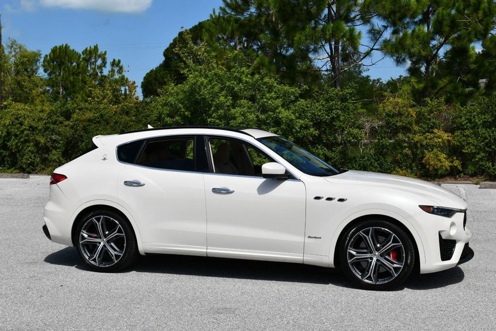 Used 2019 Maserati Levante S GranSport AWD/4WD image 8