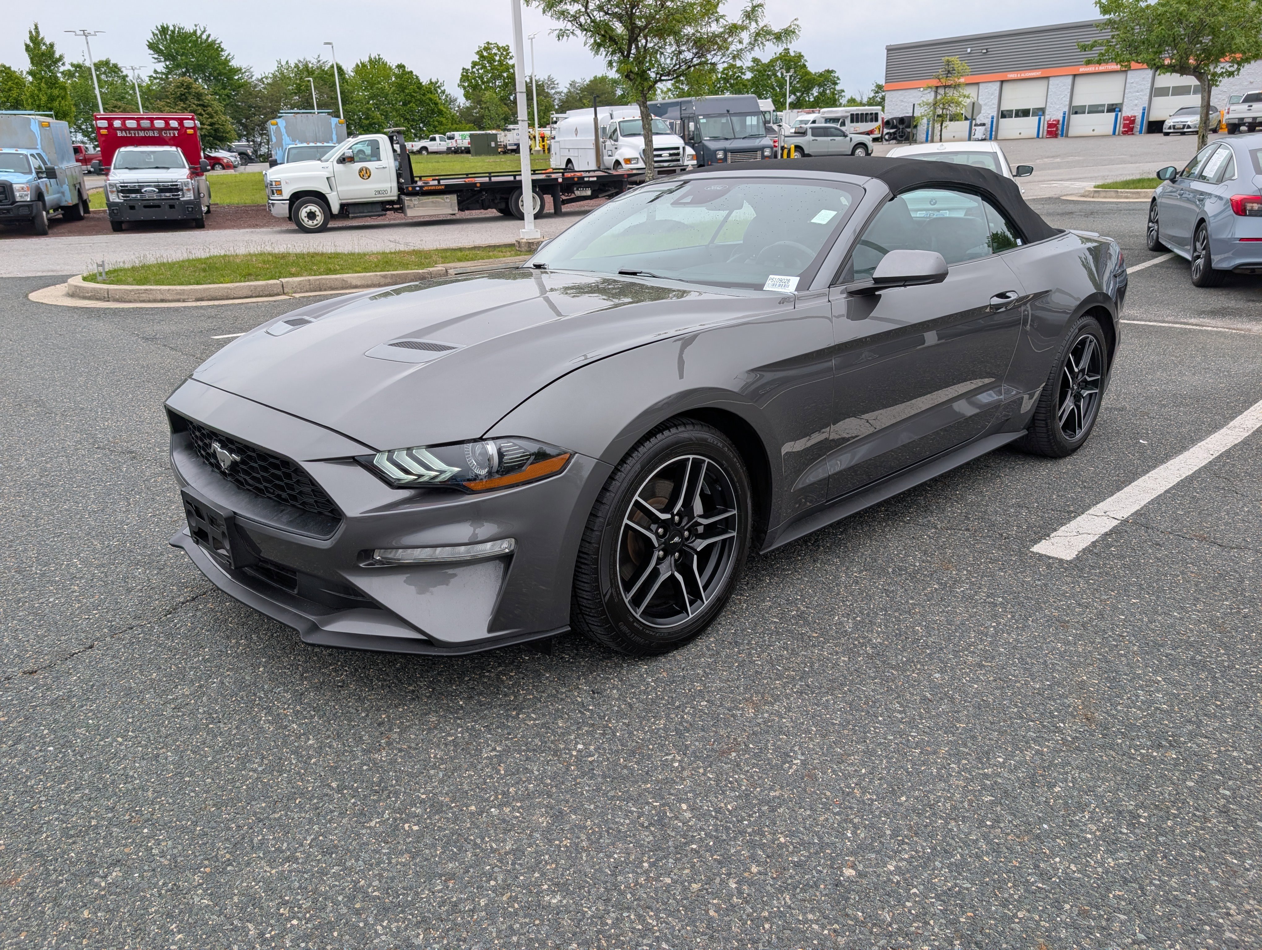 Used 2023 Ford Mustang Premium RWD image 7