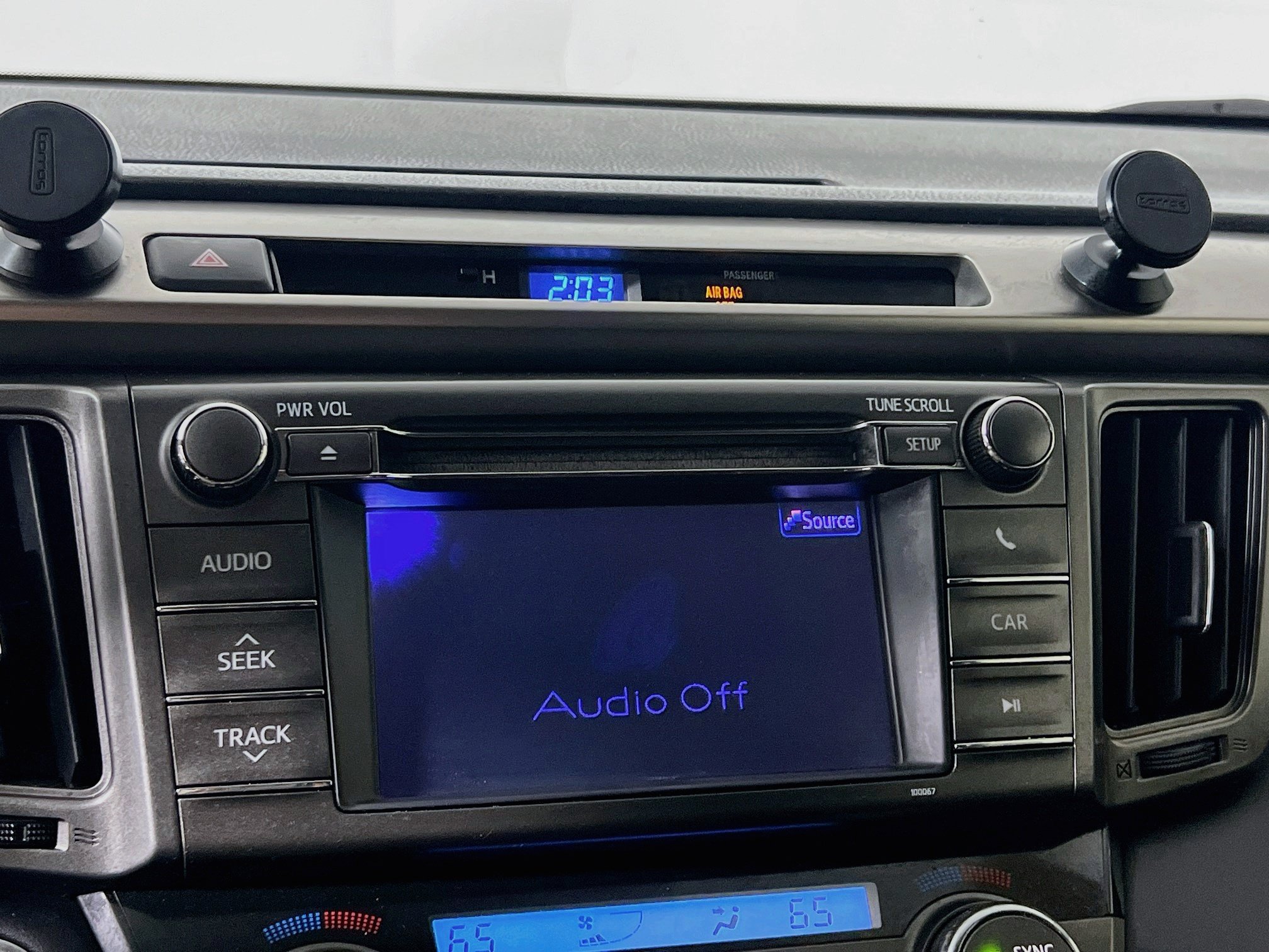 Used 2013 Toyota RAV4 Limited AWD/4WD image 27