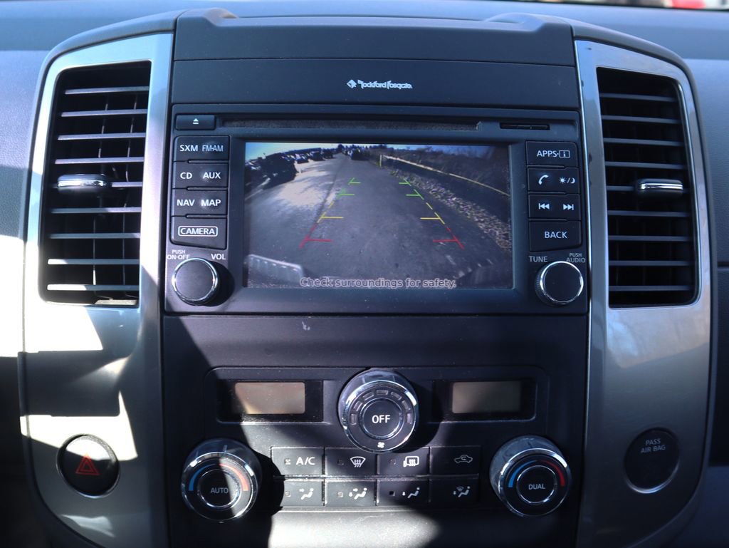 Used 2016 Nissan Frontier SL w/ Moonroof Package image 18