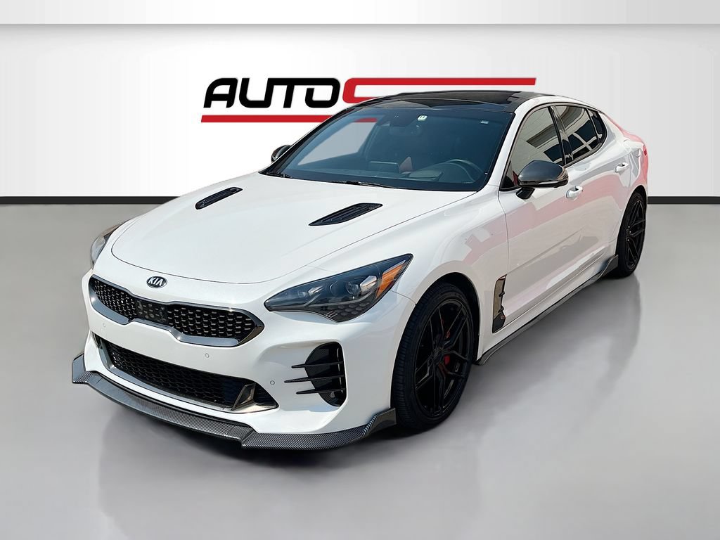 Used 2020 Kia Stinger GT2 AWD/4WD image 3