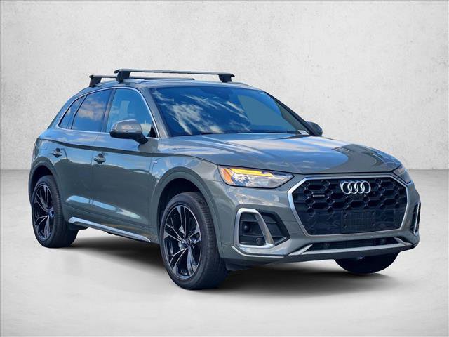 Used 2023 Audi Q5 2.0T Premium Plus w/ Premium Plus Package AWD/4WD image 3