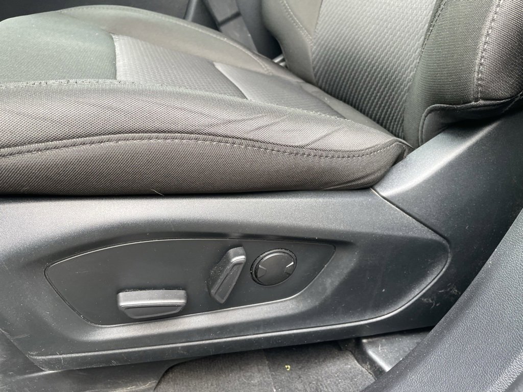 Certified 2022 Ford Explorer XLT image 5