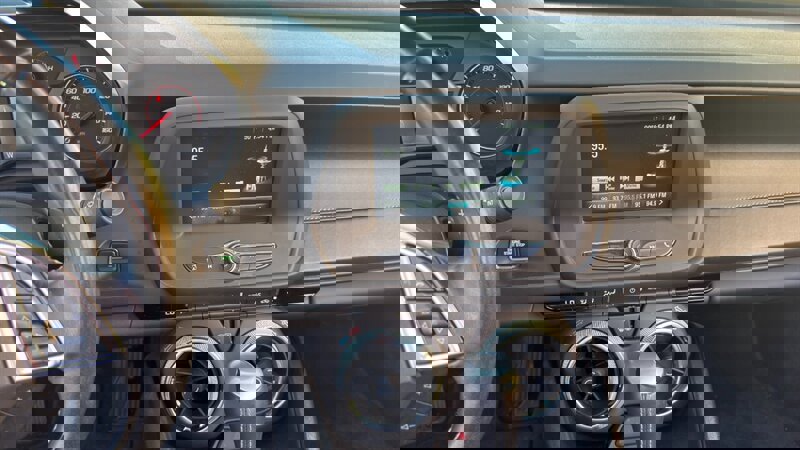 Used 2018 Chevrolet Camaro LT image 13