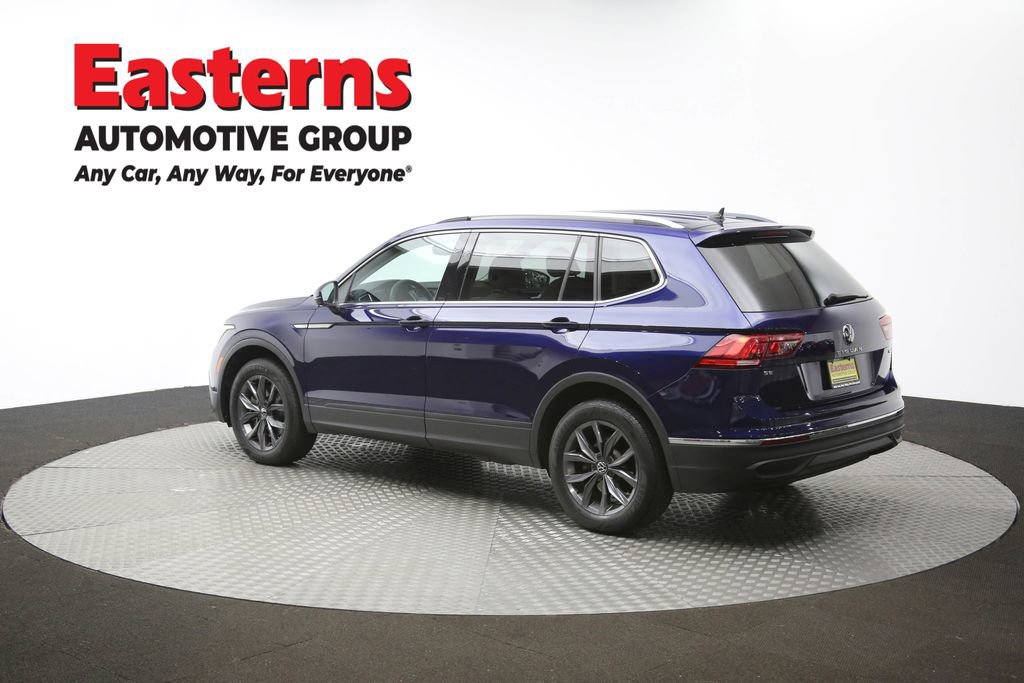 Used 2022 Volkswagen Tiguan SE image 61