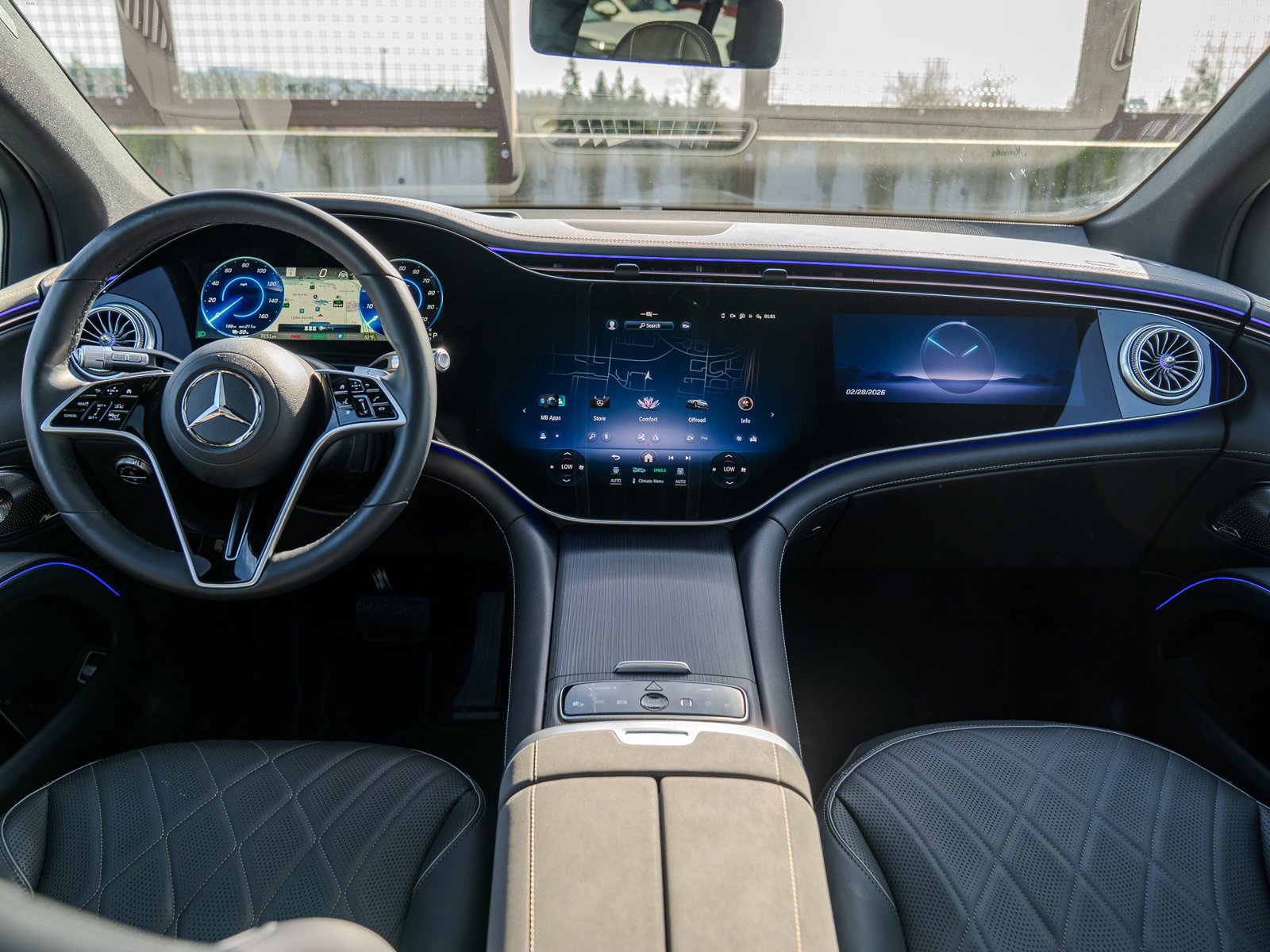 Used 2025 Mercedes-Benz EQS 580 4MATIC SUV image 22