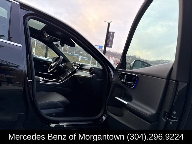 Used 2024 Mercedes-Benz C 300 4MATIC Sedan image 25
