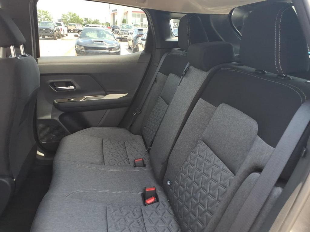New 2026 Nissan Kicks SV w/ SV Premium Package AWD/4WD image 30
