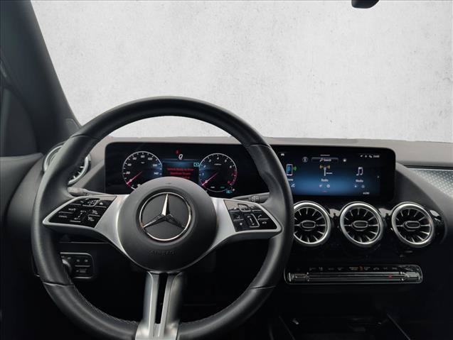 Certified 2024 Mercedes-Benz GLA 250 image 19