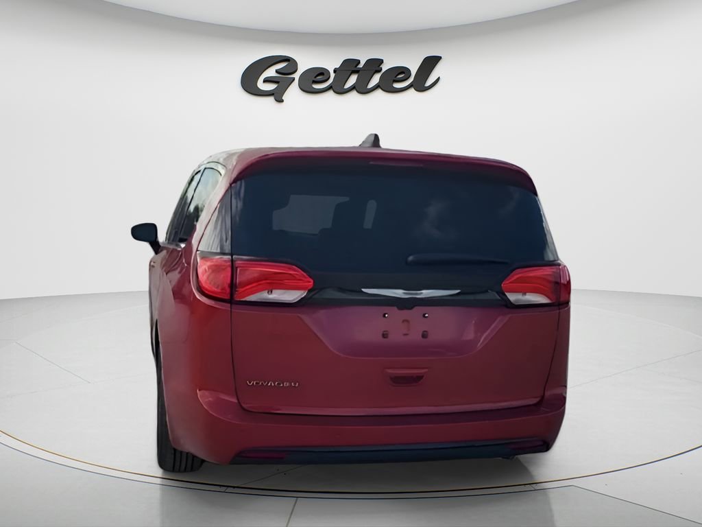 New 2026 Chrysler Voyager LX image 7