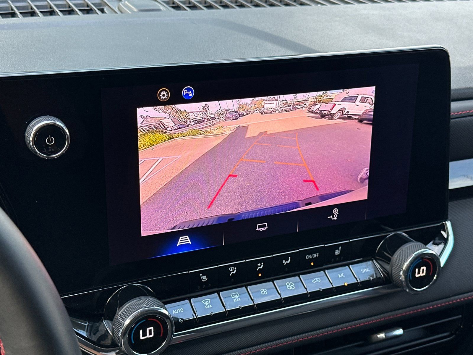 Used 2023 Chevrolet Colorado Z71 w/ Z71 Convenience Package 2 image 21