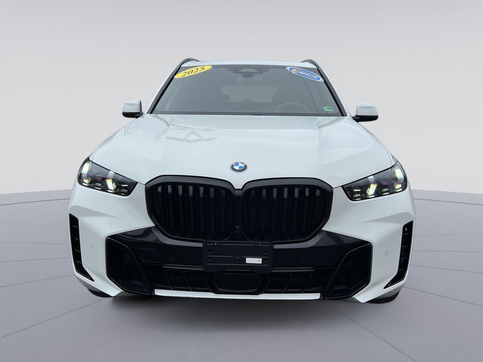 Used 2025 BMW X5 xDrive40i w/ M Sport Package image 8