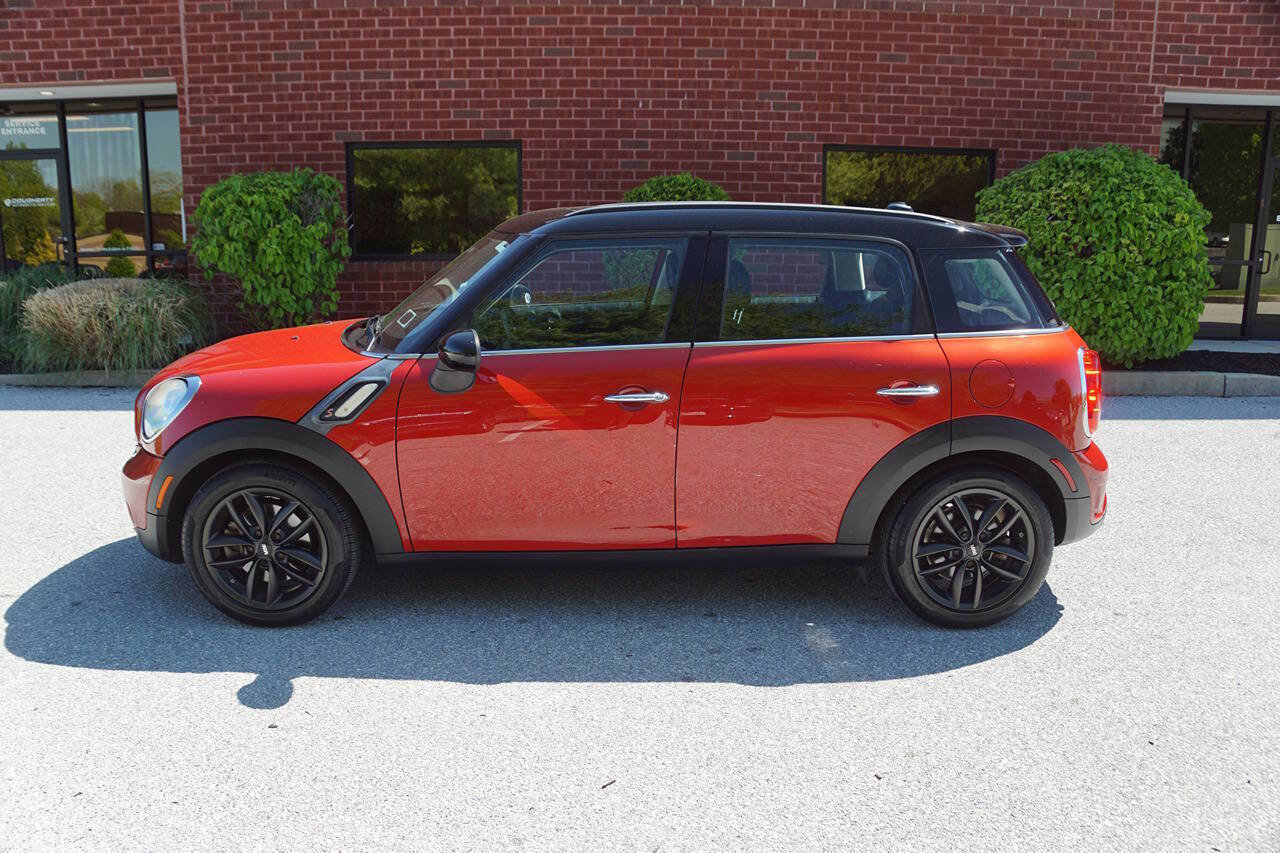 Used 2013 MINI Cooper Countryman S FWD image 3