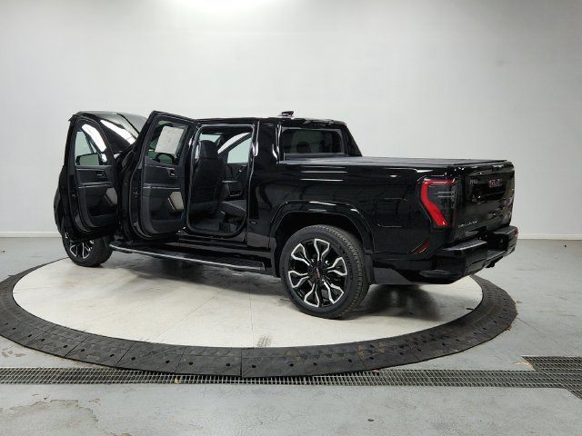 New 2026 GMC Sierra EV Denali AWD/4WD image 14