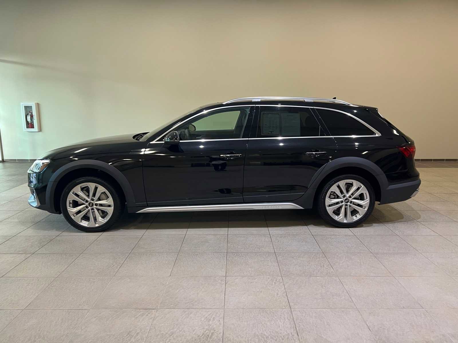 Used 2023 Audi A4 2.0T allroad Premium Plus image 3