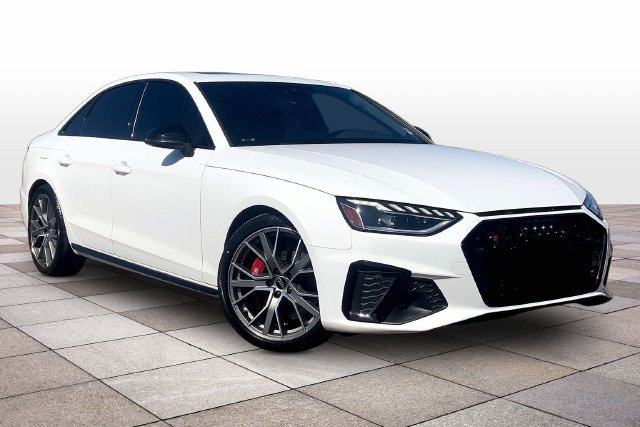 Used 2023 Audi S4 Premium Plus w/ Premium Plus Package AWD/4WD image 2