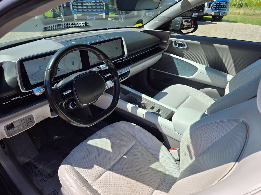 Used 2023 Hyundai Ioniq 6 SEL AWD/4WD image 14