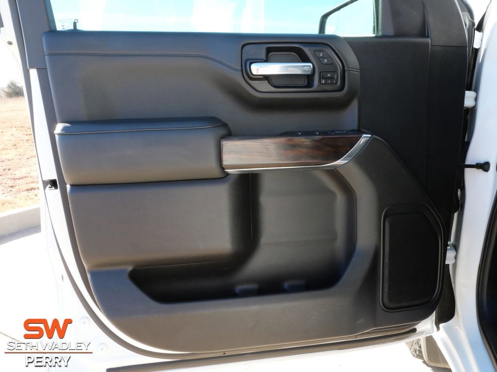 Used 2021 GMC Sierra 1500 SLT image 14