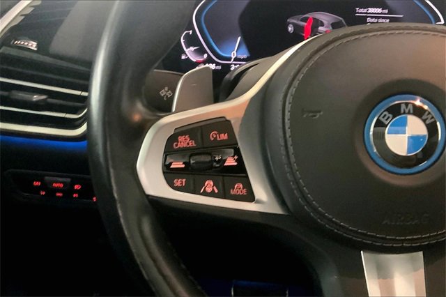 Used 2022 BMW X5 xDrive45e w/ M Sport Package image 17