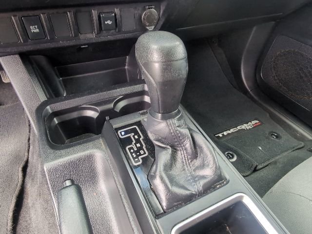 Used 2020 Toyota Tacoma SR AWD/4WD image 22