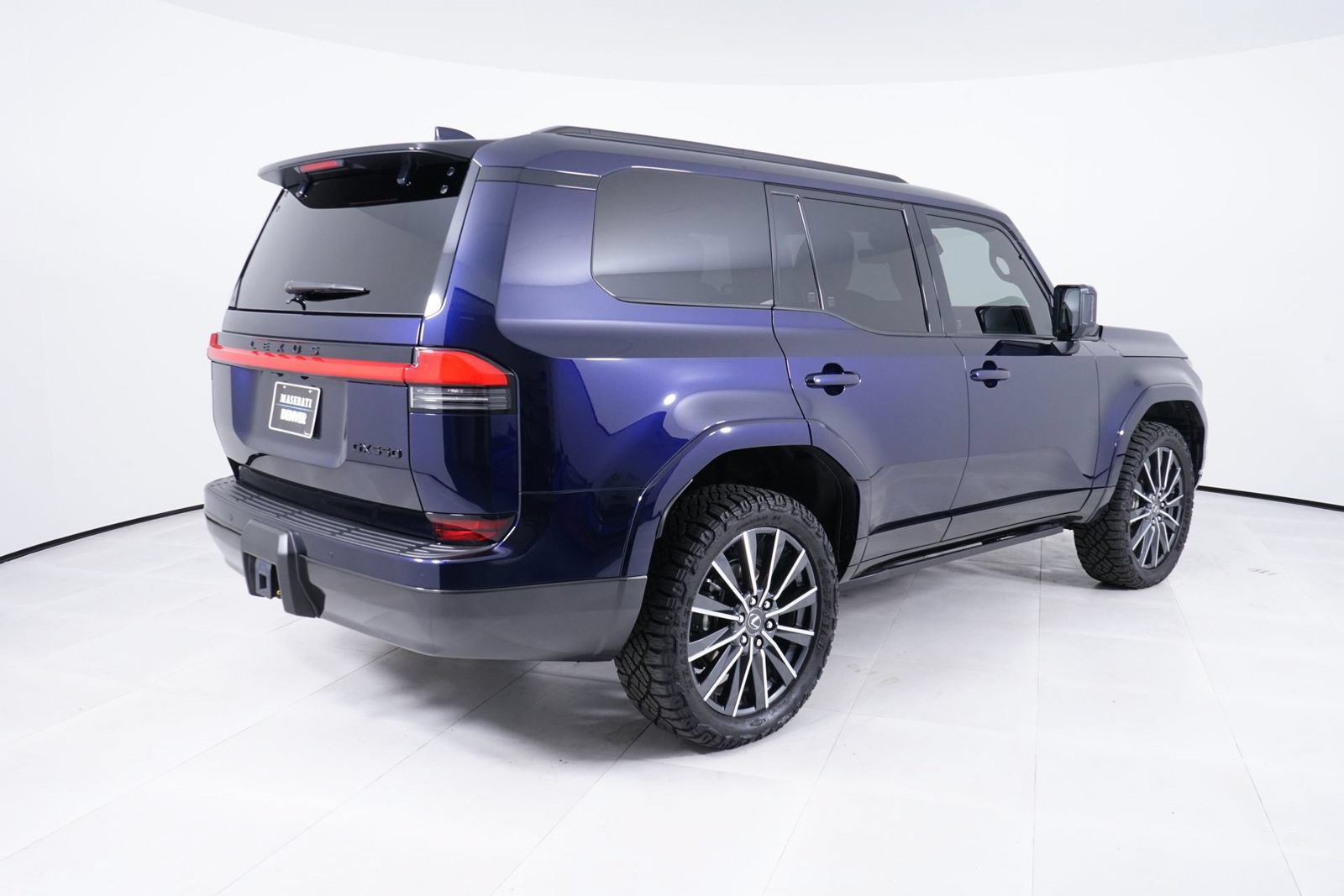 Used 2025 Lexus GX 550 w/ Accessory Package (2T) AWD/4WD image 7