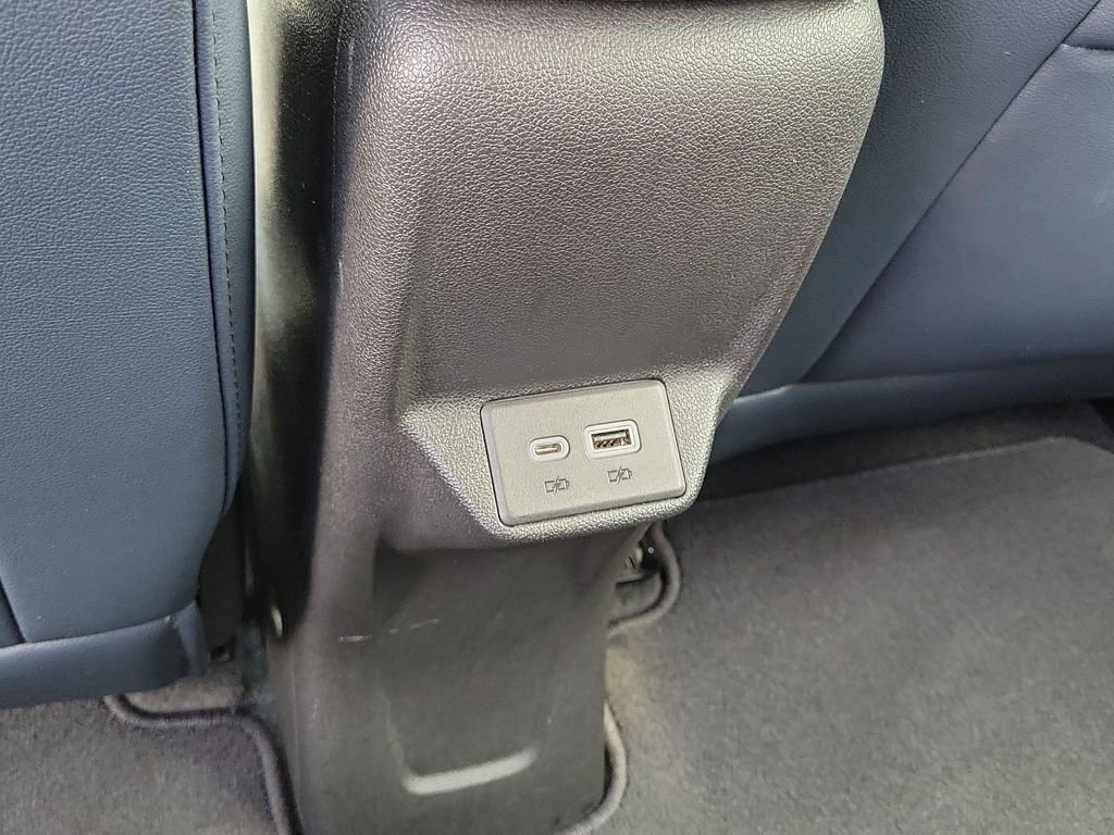 Used 2022 Chevrolet Bolt EUV Premier w/ Sun & Sound Package FWD image 22