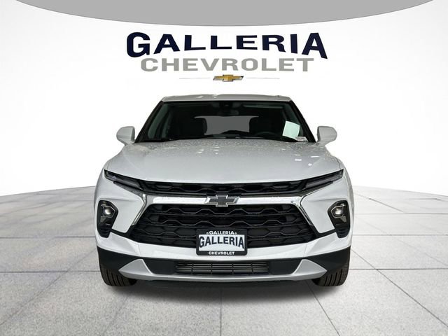 New 2025 Chevrolet Blazer LT w/ Driver Confidence Package image 2