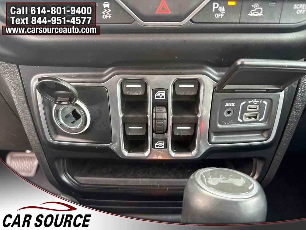 Used 2021 Jeep Wrangler Unlimited Sahara w/ Cold Weather Group image 30