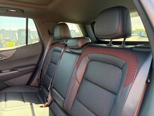 New 2027 Chevrolet Equinox RS w/ Safety and Technology Package AWD/4WD image 21