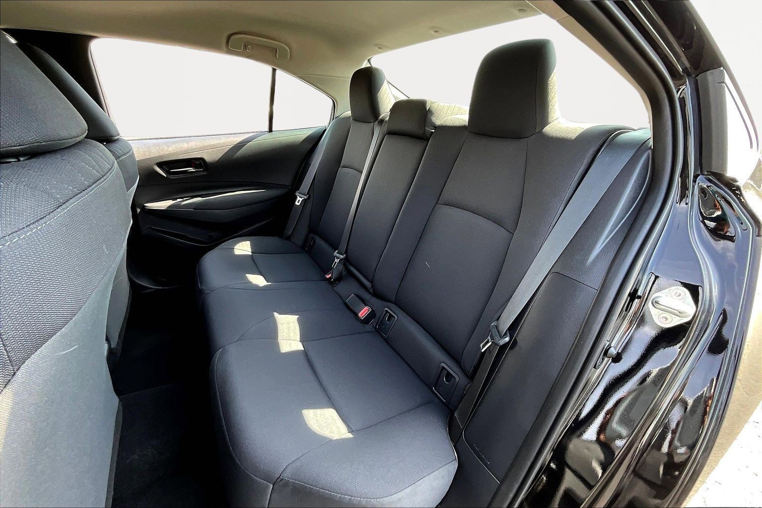 Used 2024 Toyota Corolla LE image 22