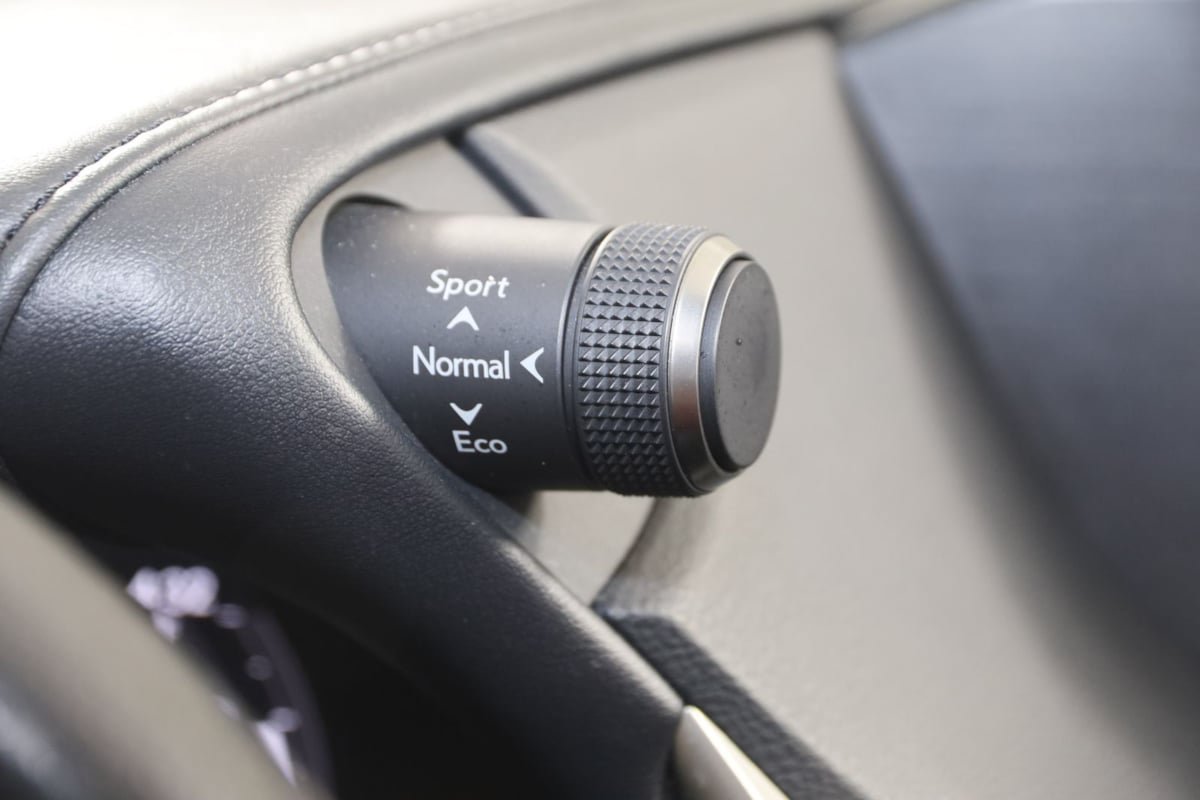 Used 2019 Lexus ES 350 F Sport w/ Accessory Package 2 FWD image 34