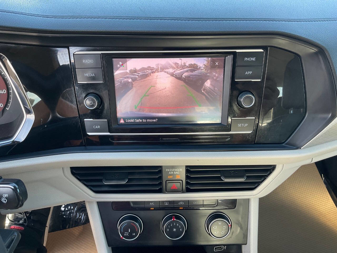 Used 2019 Volkswagen Jetta S image 14