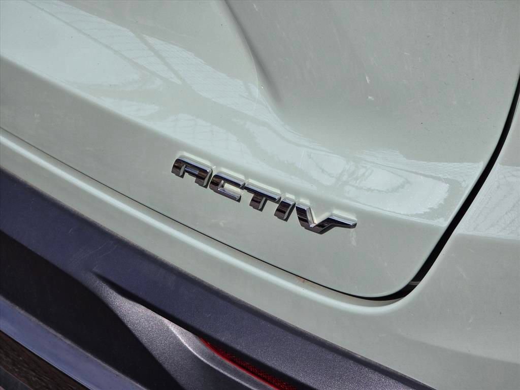 Used 2025 Chevrolet Trax ACTIV w/ Driver Confidence Package FWD image 15