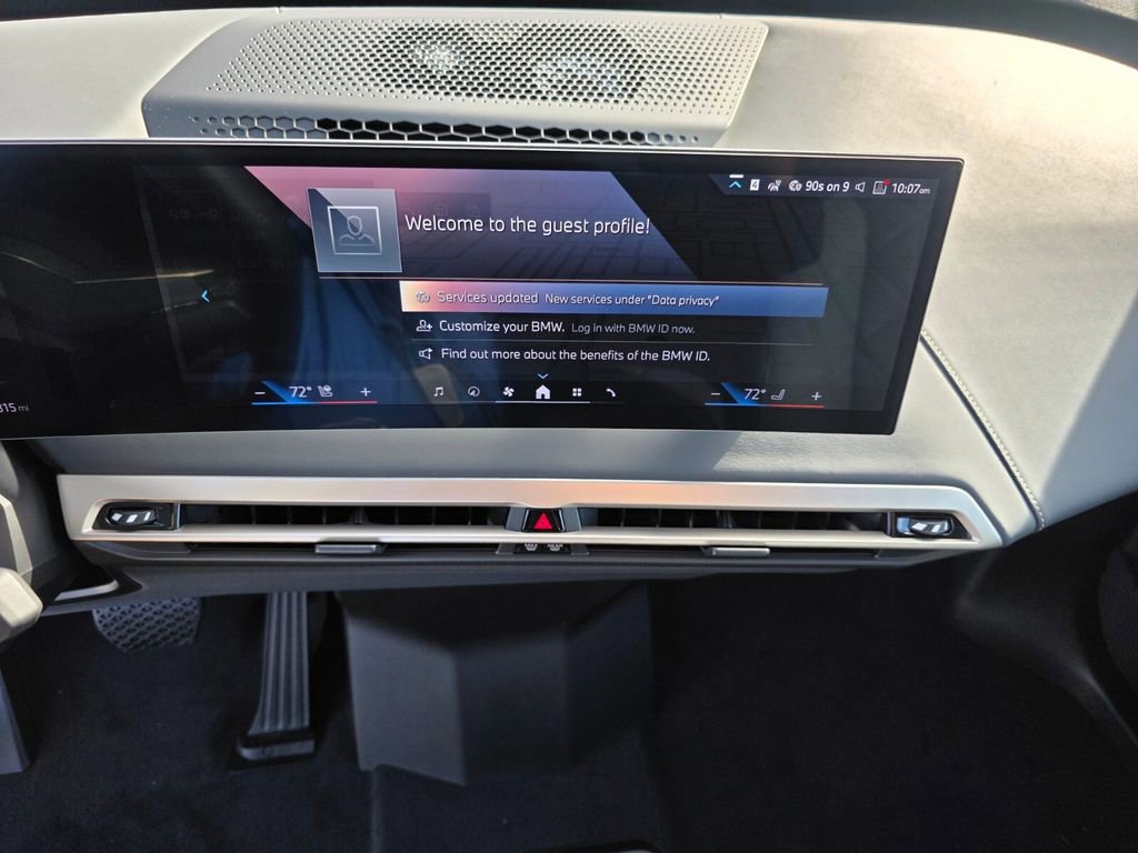 New 2026 BMW iX xDrive60 image 14