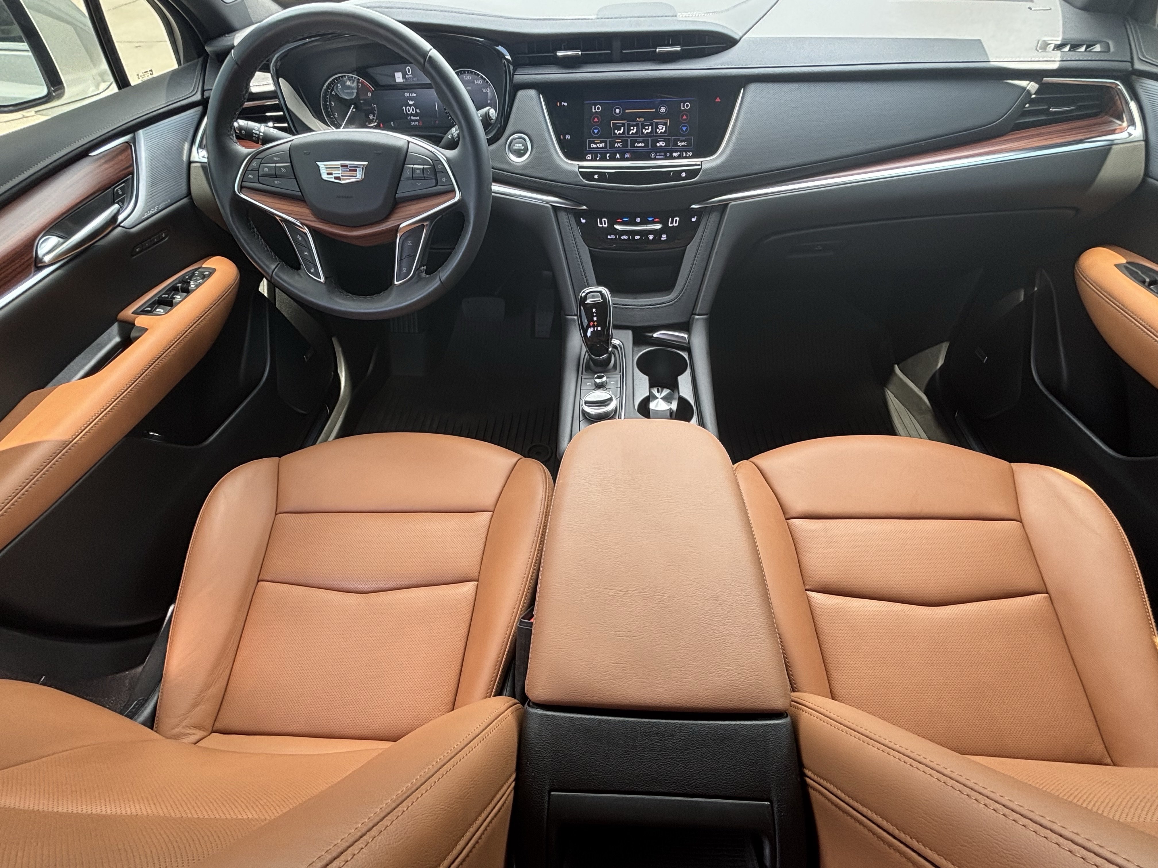 Certified 2024 Cadillac XT5 Premium Luxury w/ LPO, Floor Liner Package FWD image 35