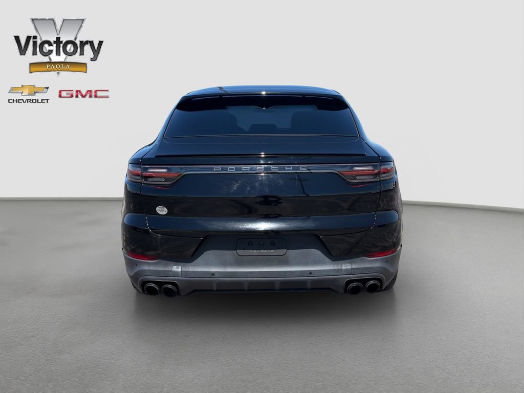 Used 2022 Porsche Cayenne E-Hybrid Coupe AWD/4WD image 5