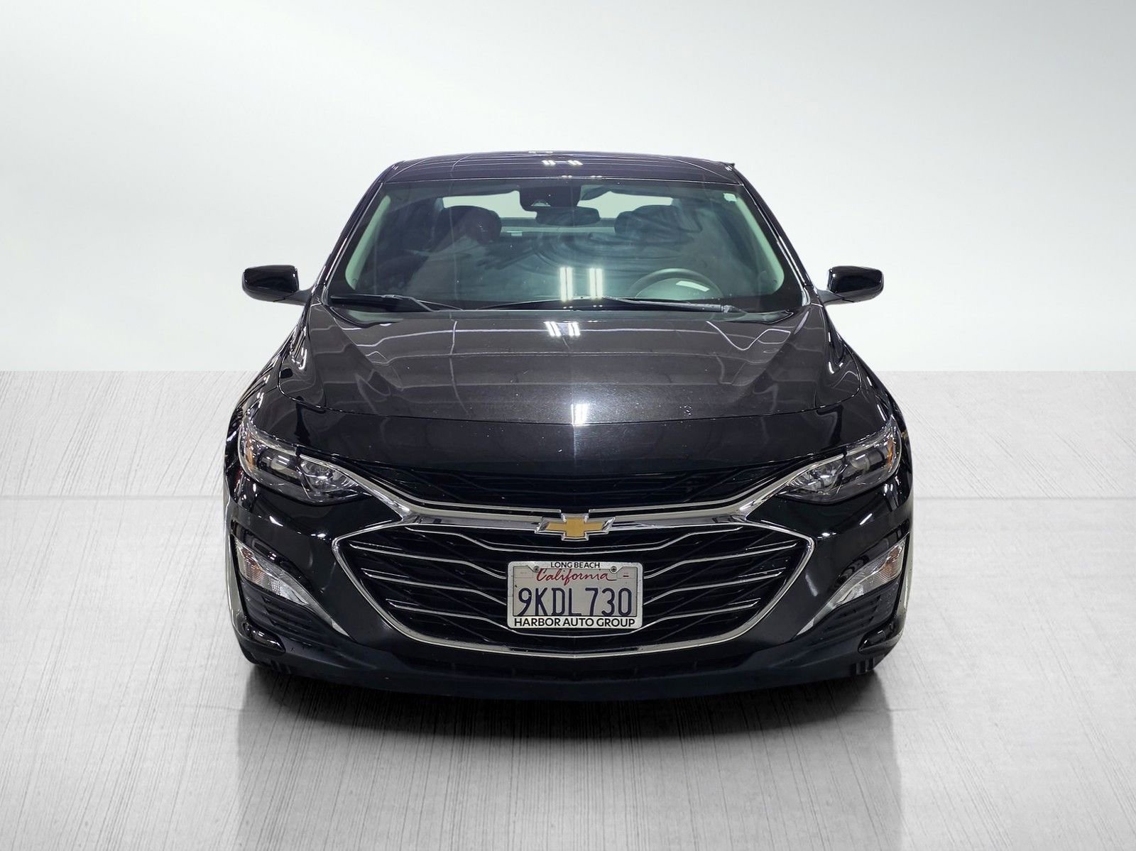 Used 2023 Chevrolet Malibu LT image 2