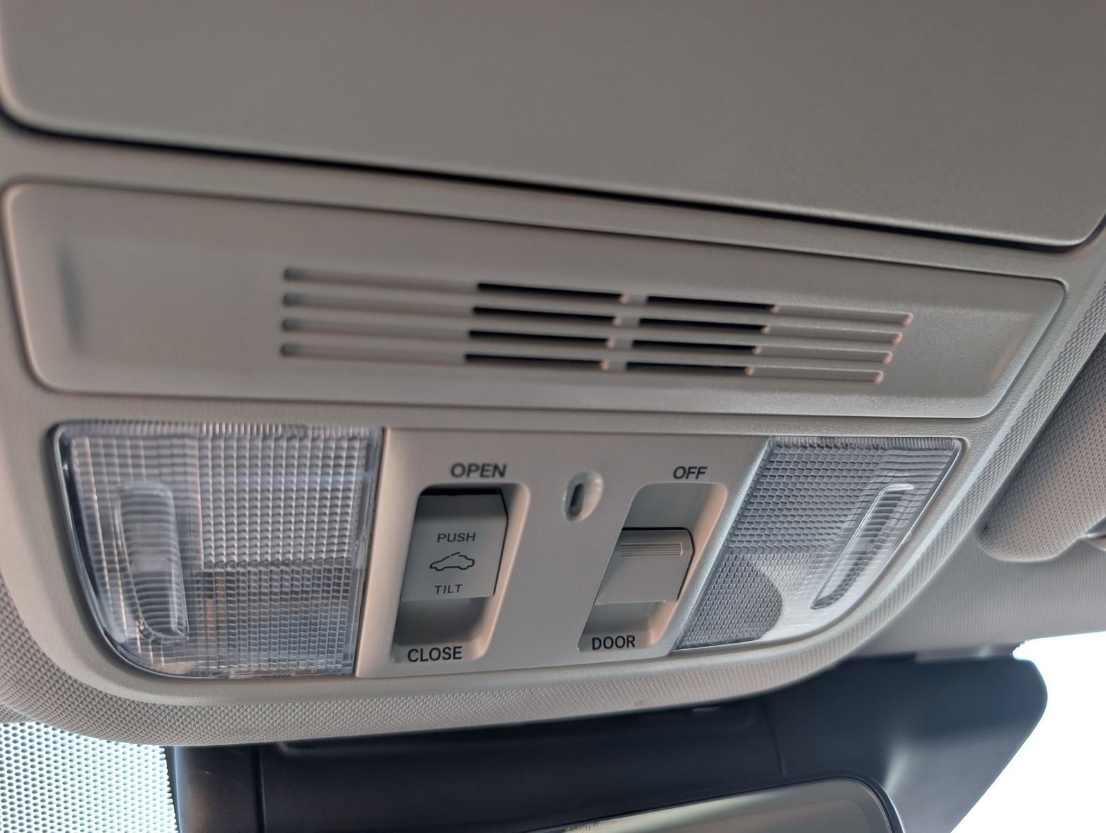 Used 2020 Honda Accord EX-L image 19